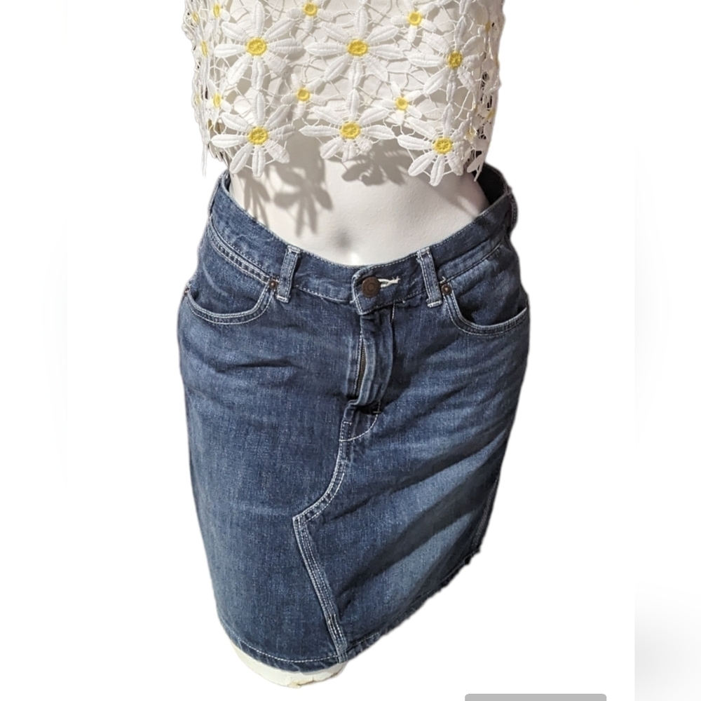 BCBGeneration Denim Mini Skirt Size 2 Y2K Low Rise Jean Skirt Casual Chic